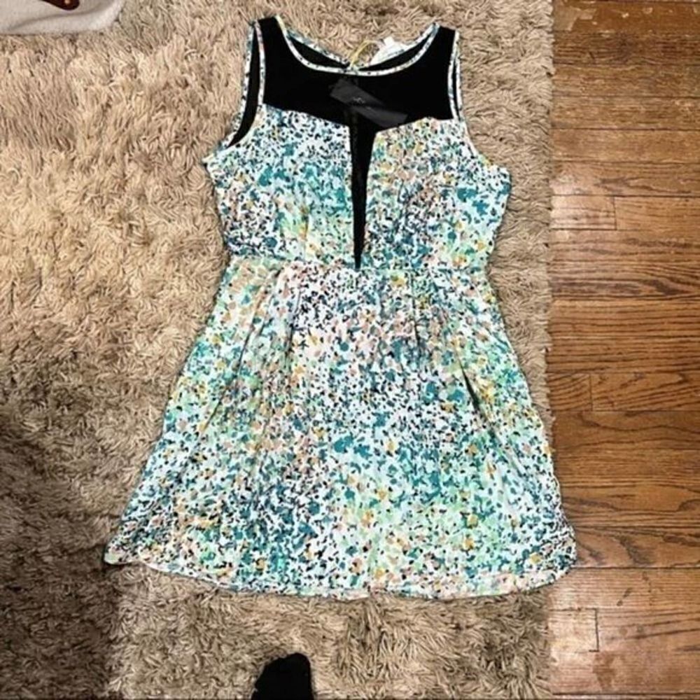 NWT BCBG Generation Agate mesh dress size 12 - Picture 11 of 11